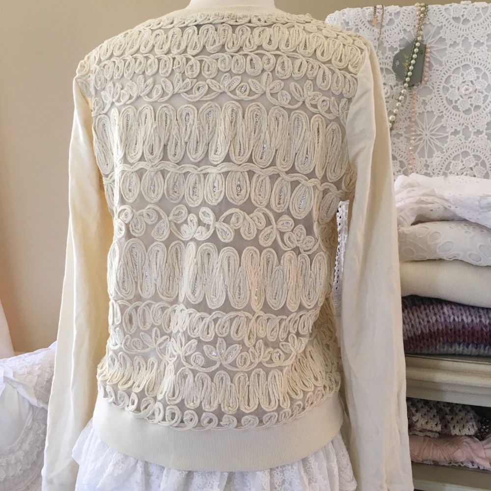 Akemi & Kin Pullover Sweater - Picture 2 of 11